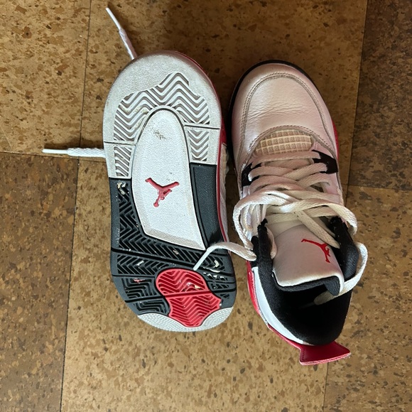 2023
Air Jordan 4 Retro PS 'Red Cement' - Picture 3 of 4